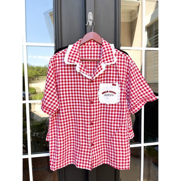 Hello Kitty Pajamas Large Red White Check Shorts 2 Piece Short Sleeve Japanese - Picture 1 of 9
